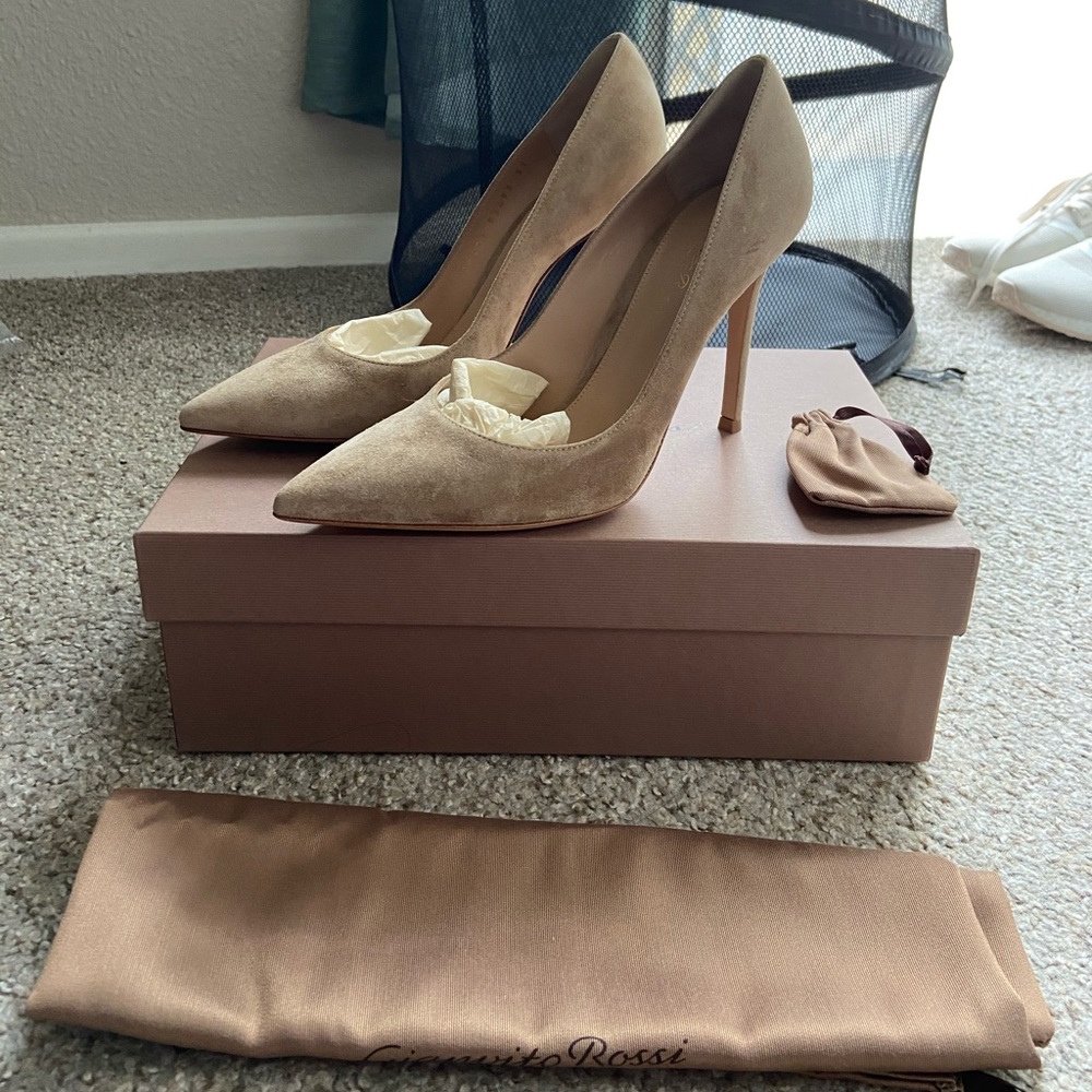 Gianvito Rossi 105 Pumps